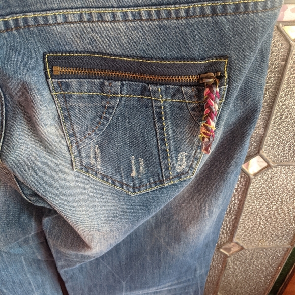 Desigual Embroidered NWT Boho Jeans - Picture 5 of 11